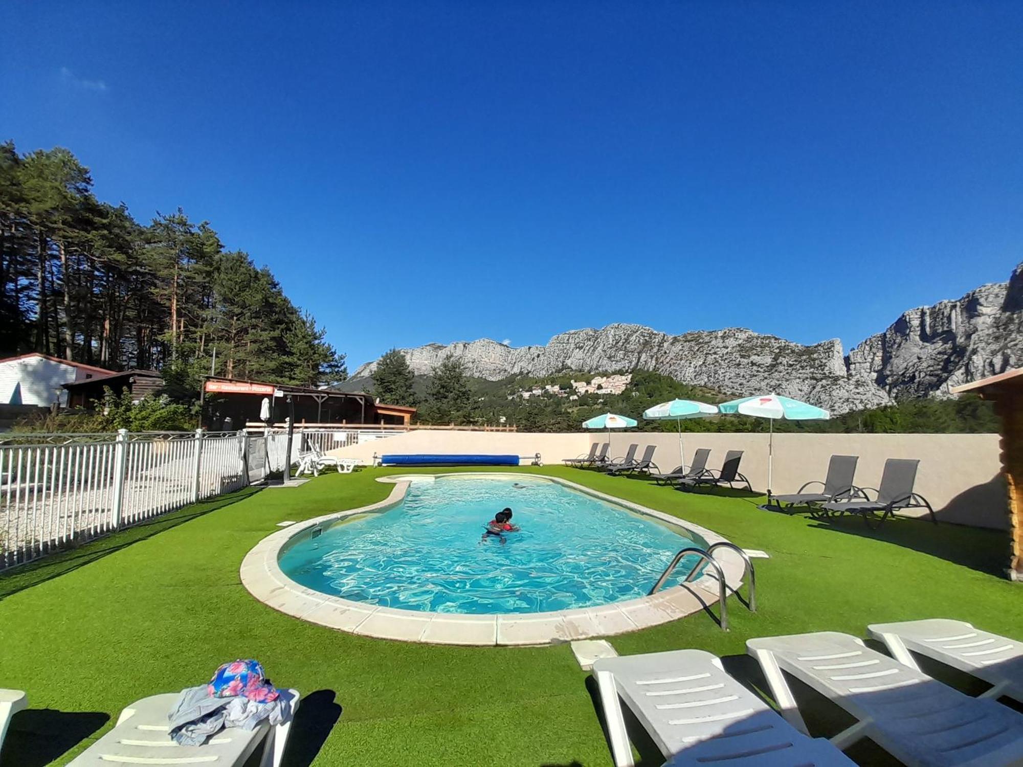 La Pinatelle 2* Saint-Auban (Alpes-Maritimes)