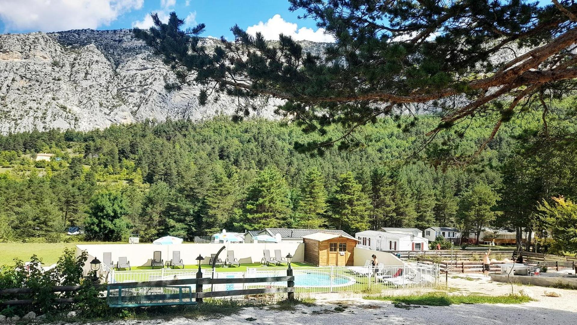 Campsite La Pinatelle Saint-Auban (Alpes-Maritimes)