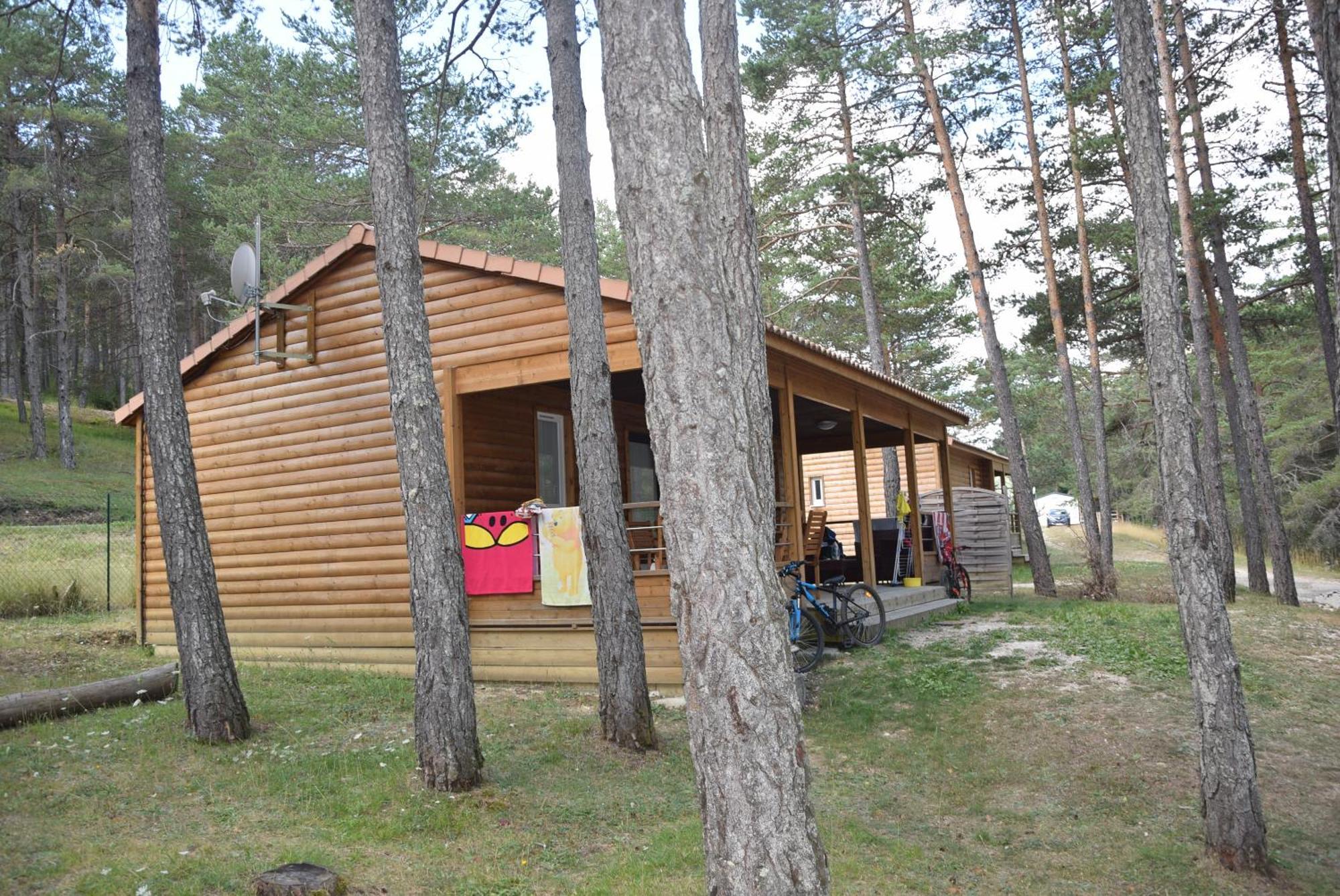 Campsite La Pinatelle 2*