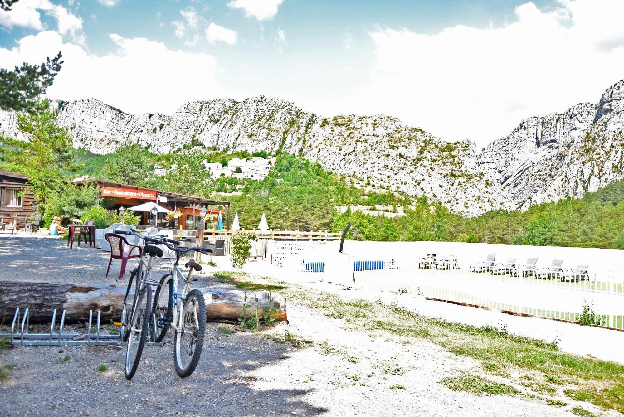 La Pinatelle 2* Saint-Auban (Alpes-Maritimes)